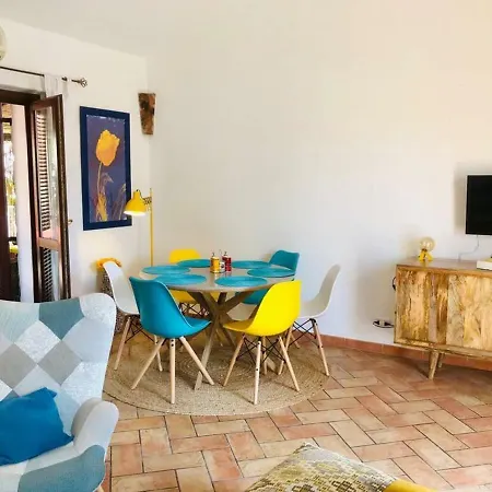 Place : Jolie Maison Sarde Authentique Holiday home